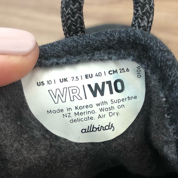 Allbirds Women's Wool Runners Sneakers in Natural Black, Size 10 - Picture 7 of 11